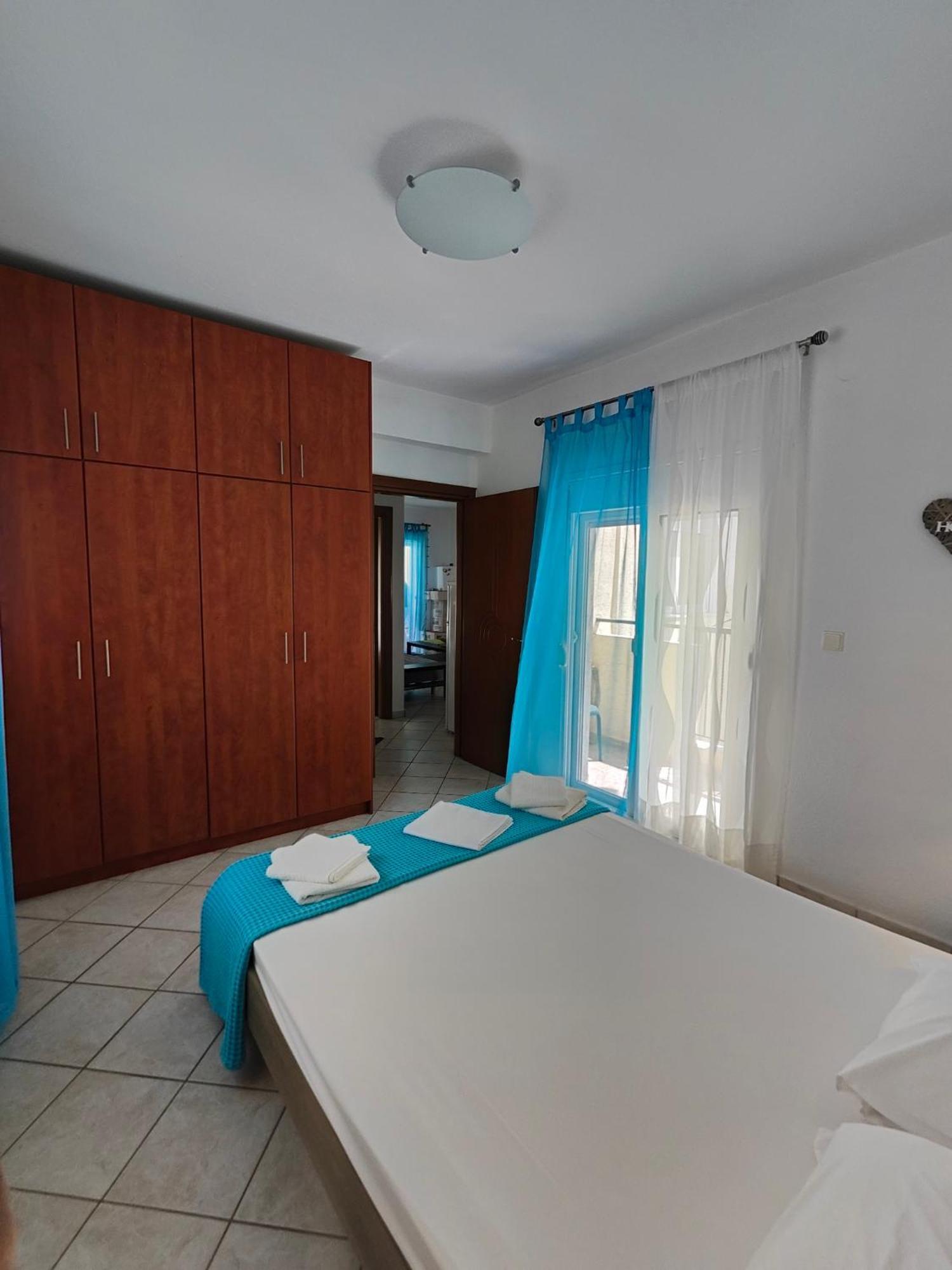 Roses Rt Apartments Skioni II Νέα Σκιώνη Εξωτερικό φωτογραφία