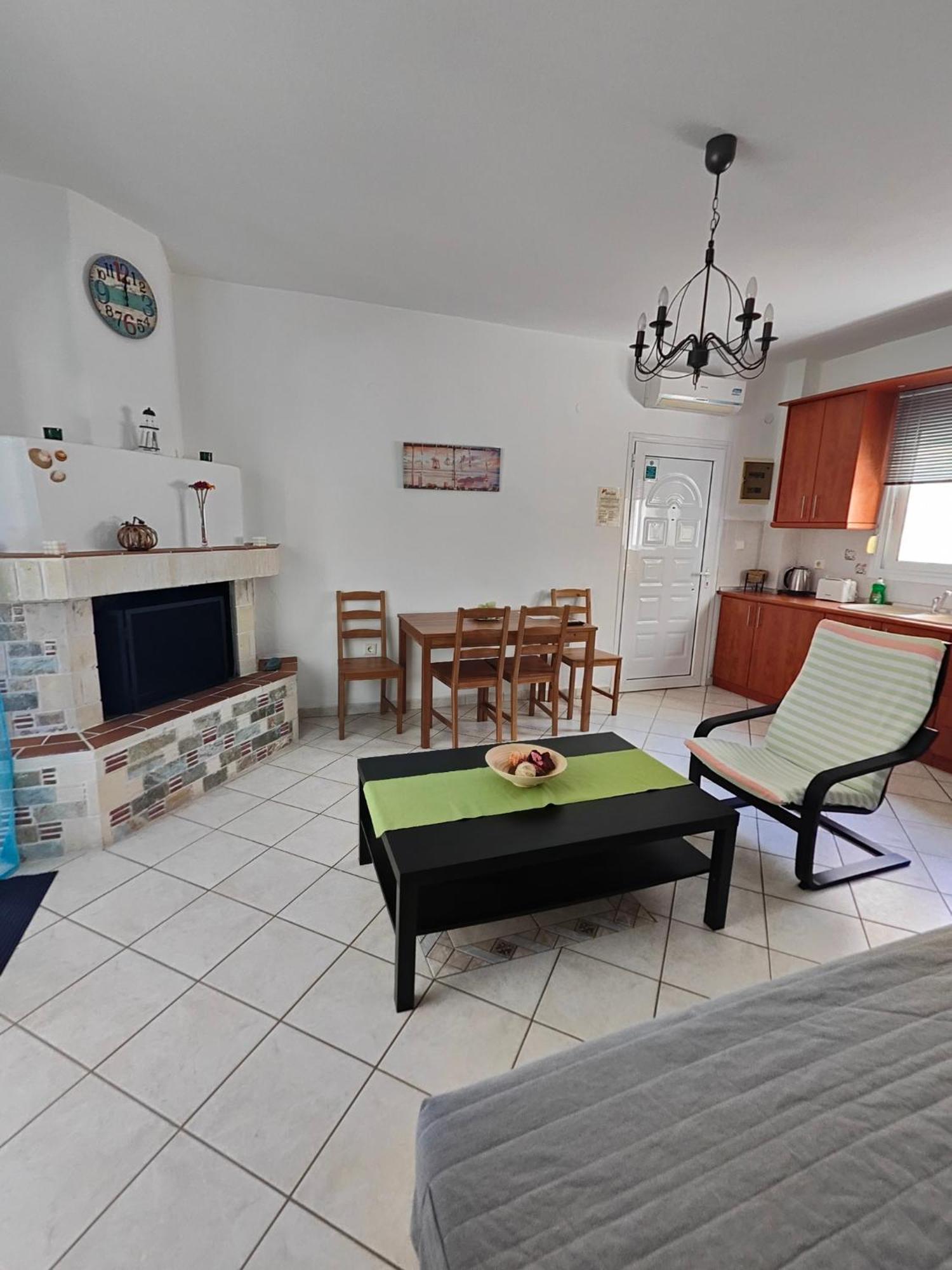 Roses Rt Apartments Skioni II Νέα Σκιώνη Εξωτερικό φωτογραφία